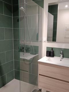 LE PETIT BRY charmante longère au pied du chateau - 7