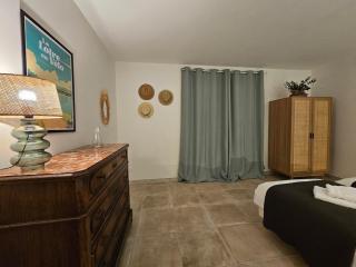 LE PETIT BRY charmante longère au pied du chateau - 6