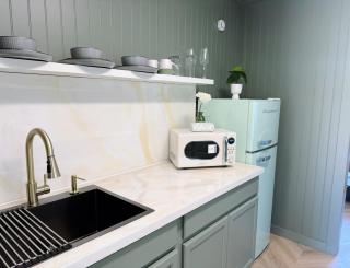 The Florentine Waterfront Hotel - 2