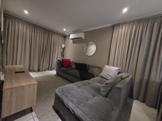 BoniM Guesthouse - aka Magisha Guesthouse - 8