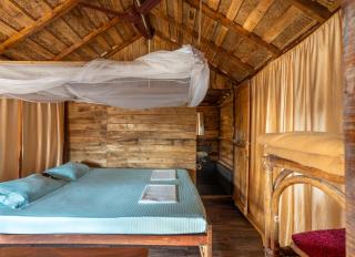 Blue Corner Beach Huts & Restaurant - 7