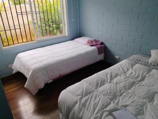 casita bonita tranquila para descansar - 1