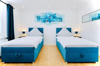 Premium House- Box spring beds- Smart TV- Garden - 7