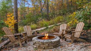 The Hummingbird - Mountaintop Cabin with Hot Tub - 6