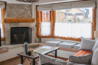 NOTRO 2 Tero en la base del cerro catedral con vistas - 8