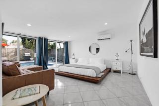 Cozy Miami Private Pool House W- Arcade Games, BBQ - 3