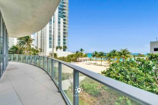 Beautiful Balcony 2BR Resort - 0