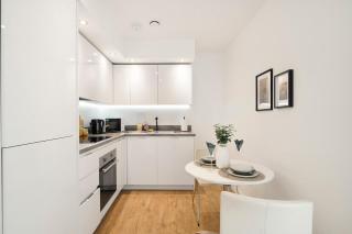 New-Build 1-Bed Apartment in Luton - 3