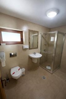 Lacu Roșu Mountain Lodge - 3