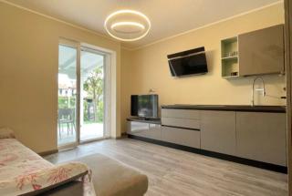 Charming villa with panoramic views of the fjord - 5