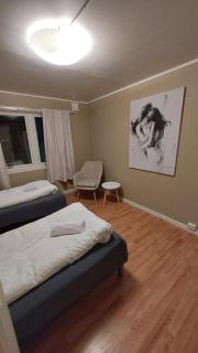 Lyngen Apartments - 7