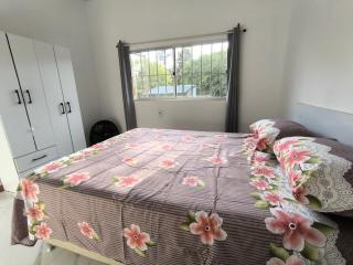 Casa Piriápolis nueva y grande - 2