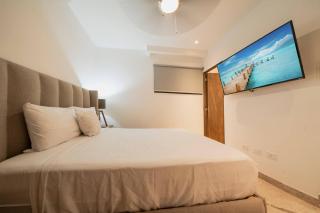 2 Bedroom Condo with Pool, Gym - At Ipana Condos, Icaro - 4