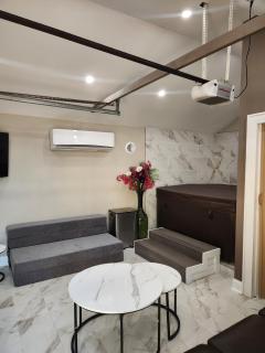 Tranquil Touch Spa Suite - 4