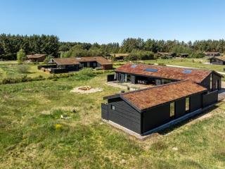 Holiday Home Petri - 1km from the sea by Interhome - 2