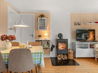 Holiday Home Annemone - 900m from the sea by Interhome - 8