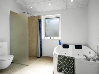 Holiday Home Hildegardt - 150m from the sea by Interhome - 3