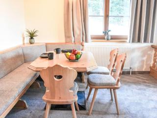 Apartment Penzing by Interhome - 7