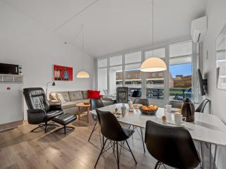 Apartment Frosina - 200m from the sea by Interhome - 4
