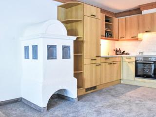 Apartment Penzing by Interhome - 1