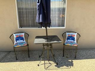 Turlocks Little Palace - 1