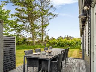 Holiday Home Aku - 700m from the sea by Interhome - 6