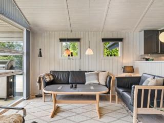 Holiday Home Frederikke - 875m from the sea by Interhome - 5