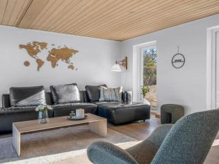 Holiday Home Elida - 400m from the sea by Interhome - 3