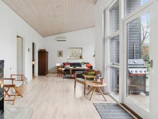 Holiday Home Erikke - 575m from the sea by Interhome - 2