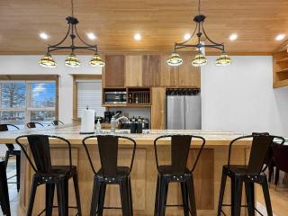 Lake Rd E- Geneva - 1