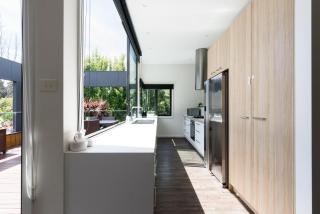 Modern Newnham Retreat - 0