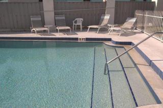 Village West Unit 101 - 5