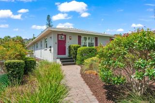 Off The Hook - A - 3