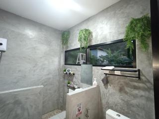 Phurin thara villa sam sam - 2