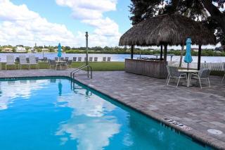 Sea Club II Unit 7E - 2