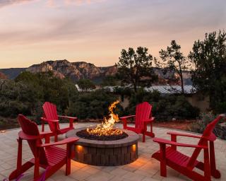 NEW! Amazing Views in Uptown | Hot Tub | Sleeps 9 - 9