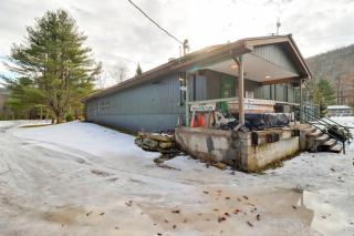 Community Perks Elk Creek Escape - Deluxe Cabin C - 9