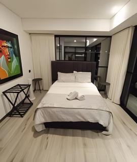 Epic Suite 514 Family Deluxe 2 Room 5P Airport - 5