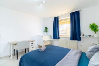 Helle, zentrale 4-Zimmer-Wohnung - 5