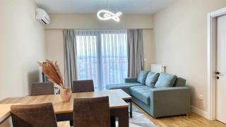 Diamond Elegant Apartment-Centre View - 0