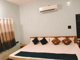 Shreeram Guest House Ujjain -Family AC Rooms -Near Mahakaleshwar temple - 0