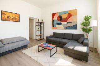 Large Historic Home by Charles Bridge & Parking - 0