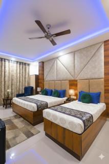 Hotel Sindhu plaza - 0