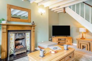 3 Bed in Llanbedr-y-Cennin oc-t32617 - 1