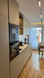 Modern Cozy Apartment Next to Royal Mall - 6