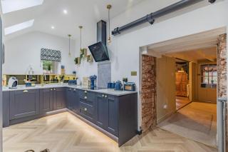 3 Bed in Brixham oc-r31919 - 3