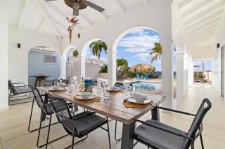 Crown Ridge 12 Oceanfront, Pool, Near Dive Sites - 2