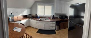 Cozy 2nd Floor Suite- in Hecla - 0