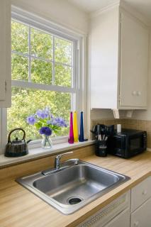 1BR Near Philly Free Parking, Text us Discount - 6