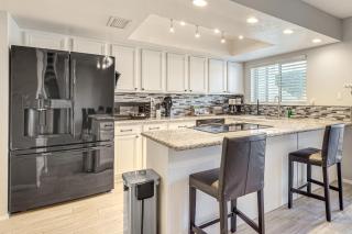 Pet-Friendly Unit, 1 Mi to Old Town Scottsdale! - 1
